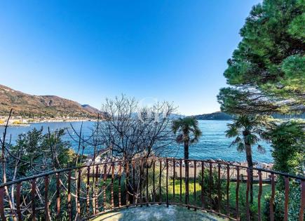 Villa für 1 500 000 euro in Gardasee, Italien