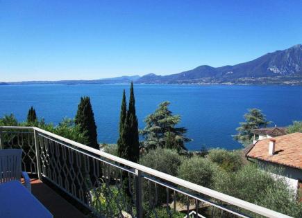 Maison urbaine pour 375 000 Euro par le Lac de Garde, Italie