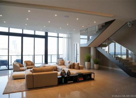 Penthouse for 5 892 391 euro in Miami, USA
