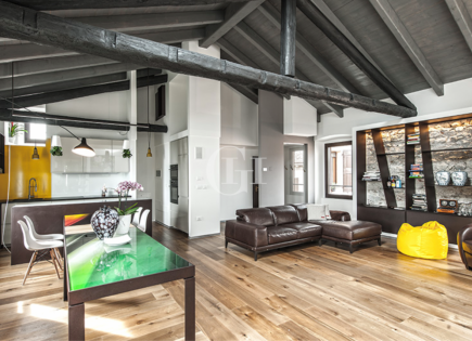Penthouse for 1 200 000 euro on Lake Garda, Italy