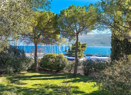 Villa para 1 180 000 euro por Lago de Garda, Italia