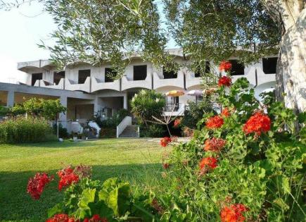 Hotel for 900 000 euro in Kassandra, Greece