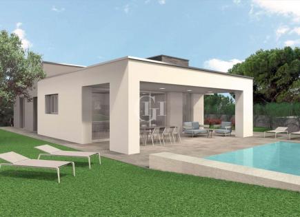Villa for 780 000 euro on Lake Garda, Italy