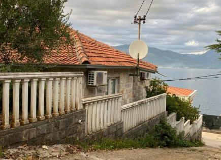 Casa para 330 000 euro en Krasici, Montenegro