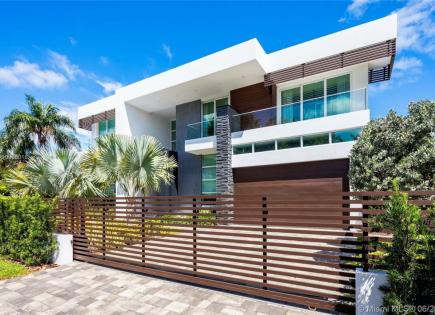 Villa for 4 307 445 euro in Miami, USA
