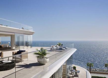 Penthouse for 6 157 464 euro in Dubai, UAE