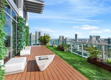 Penthouse for 2 636 600 euro in Miami, USA