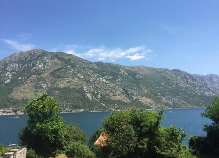 Land for 590 000 euro in Stoliv, Montenegro