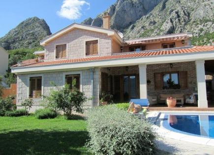 Villa für 1 400 000 euro in Kotor, Montenegro