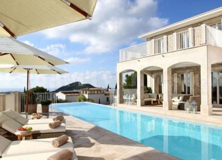 Villa for 8 210 311 euro in Andrach, Spain