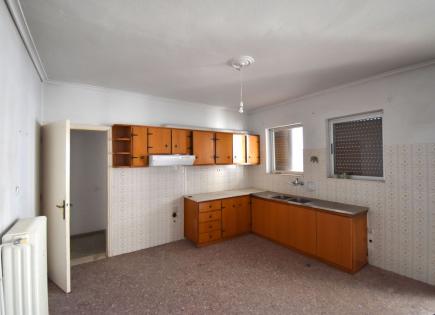 Apartment for 300 000 euro in Loutraki, Greece