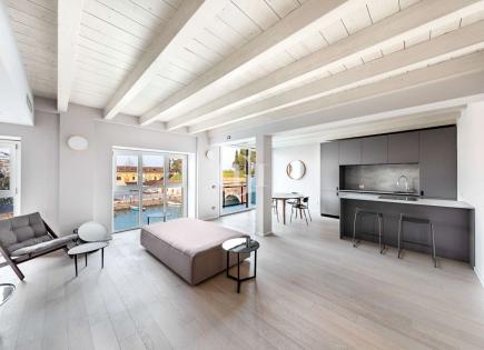 Apartment for 619 000 euro on Lake Garda, Italy