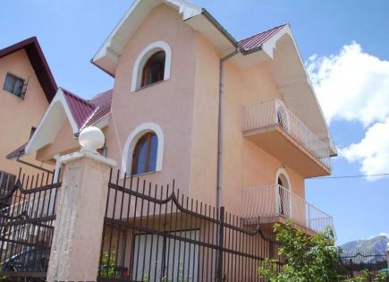 House for 135 000 euro in Zabljak, Montenegro