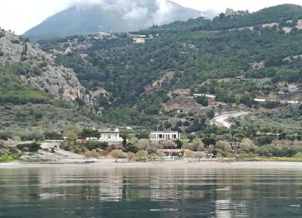 House for 490 000 euro in Loutraki, Greece