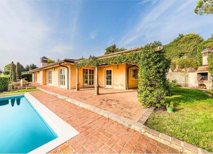 Villa pour 640 000 Euro par le Lac de Garde, Italie