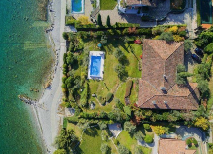 Villa for 6 750 000 euro on Lake Garda, Italy