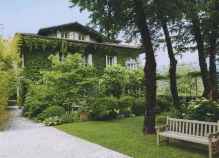 House for 2 500 000 euro in Menaggio, Italy