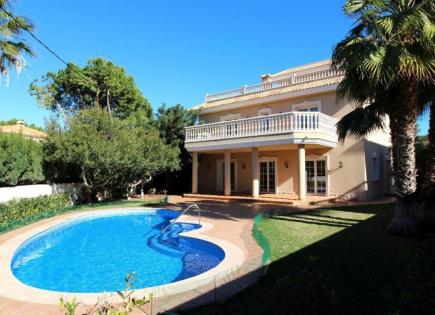 Villa for 1 700 000 euro in Cabo Roig, Spain