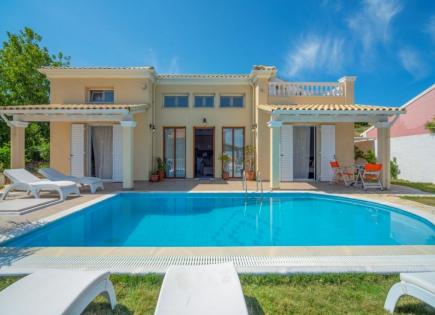 Villa for 595 000 euro on Corfu, Greece