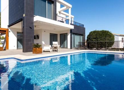 Villa for 1 300 000 euro in Calp, Spain