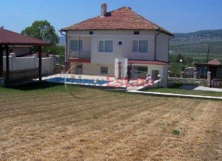 House for 69 000 euro in Albena, Bulgaria