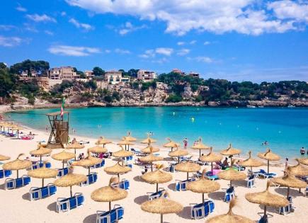 Hotel for 55 000 000 euro in Sol de Mallorca, Spain