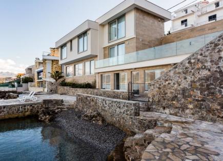 Villa für 1 800 000 euro in Krasici, Montenegro