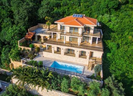 Villa para 1 700 000 euro en Budva, Montenegro