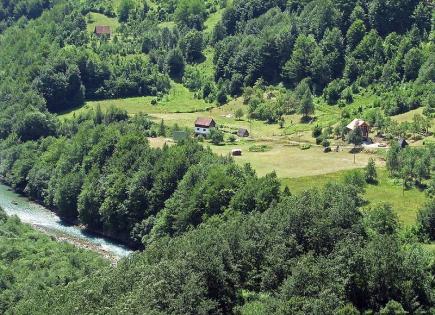 Land for 205 000 euro in Mojkovac, Montenegro