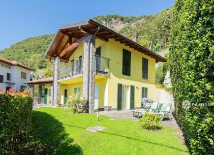Villa para 840 000 euro en Cernobbio, Italia