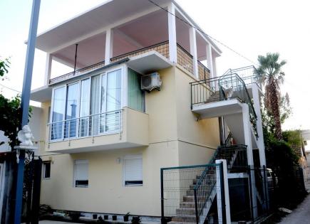 Villa for 260 000 euro in Sutomore, Montenegro