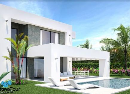 Villa for 685 000 euro in Javea, Spain