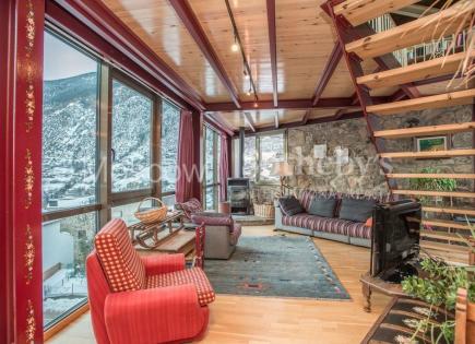Cottage for 3 150 000 euro in Les Escaldes, Andorra