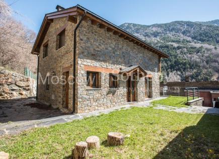 Cottage for 750 000 euro in Ordino, Andorra