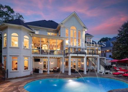 Villa for 1 450 717 euro in Charlotte, USA