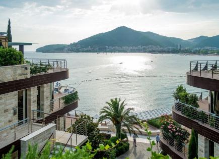 Apartment for 4 000 000 euro in Budva, Montenegro