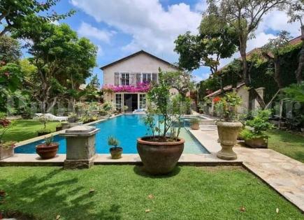 House for 3 513 319 euro in Seminyak, Indonesia