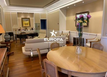 Wohnung für 1 300 000 euro in San Remo, Italien