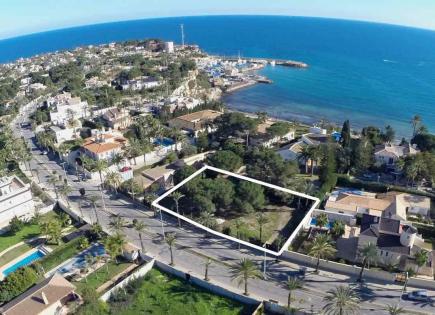 Land for 1 040 000 euro in Cabo Roig, Spain