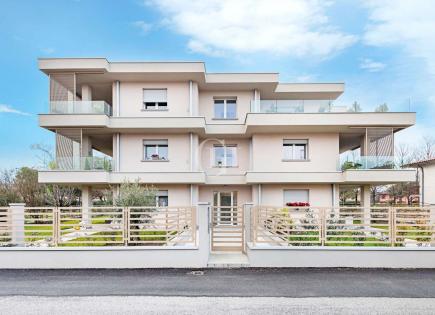 Apartment for 330 000 euro on Lake Garda, Italy