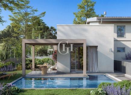 Villa pour 809 000 Euro par le Lac de Garde, Italie