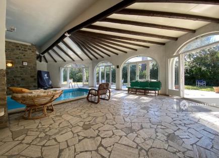 Villa para 2 800 000 euro en Roccamare, Italia