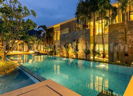 Villa for 1 650 000 euro on Phuket Island, Thailand