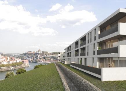 Flat for 780 000 euro in Vila Nova de Gaia, Portugal