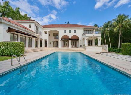 Manor for 8 894 503 euro in Miami, USA