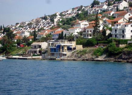 Grundstück für 11 250 000 euro in Krasici, Montenegro