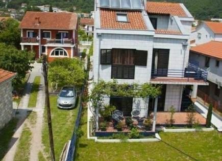 Villa for 320 000 euro in Bijela, Montenegro