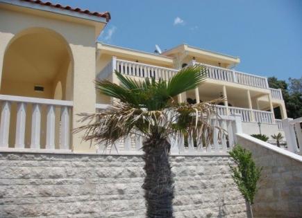 Villa for 4 000 000 euro in Utjeha, Montenegro