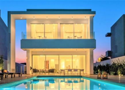 Villa for 3 500 000 euro in Protaras, Cyprus