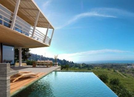 Villa for 1 600 000 euro in Paphos, Cyprus